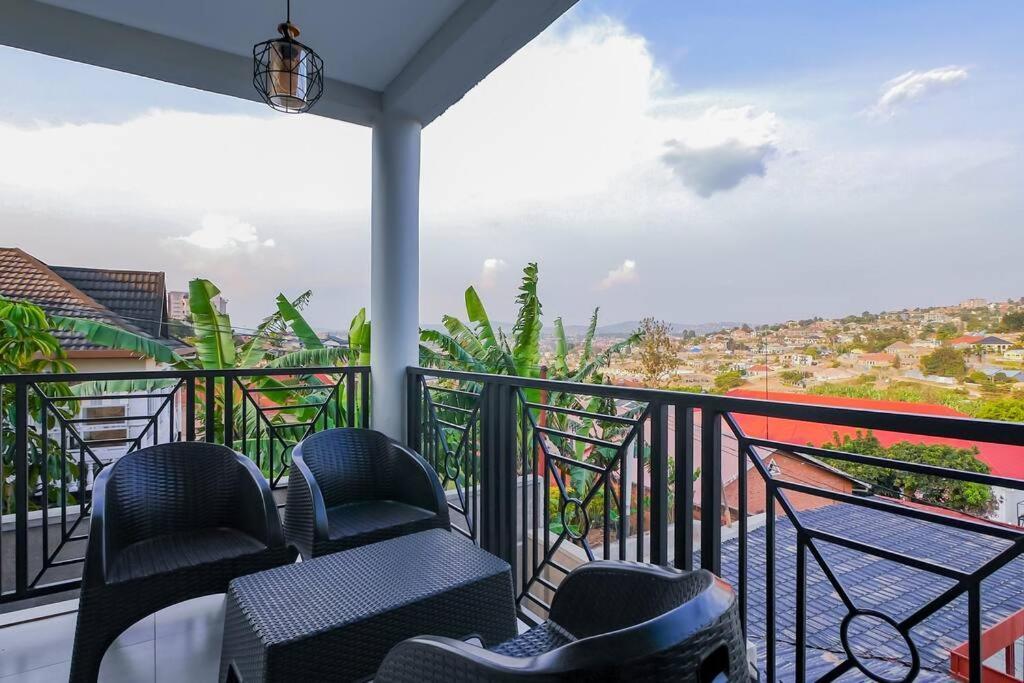 Ultra Modern Apartment In Nyarutarama Kigali Dış mekan fotoğraf
