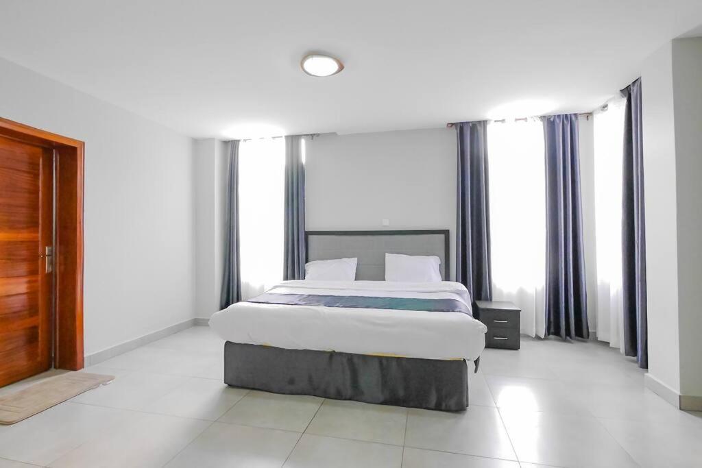 Ultra Modern Apartment In Nyarutarama Kigali Dış mekan fotoğraf